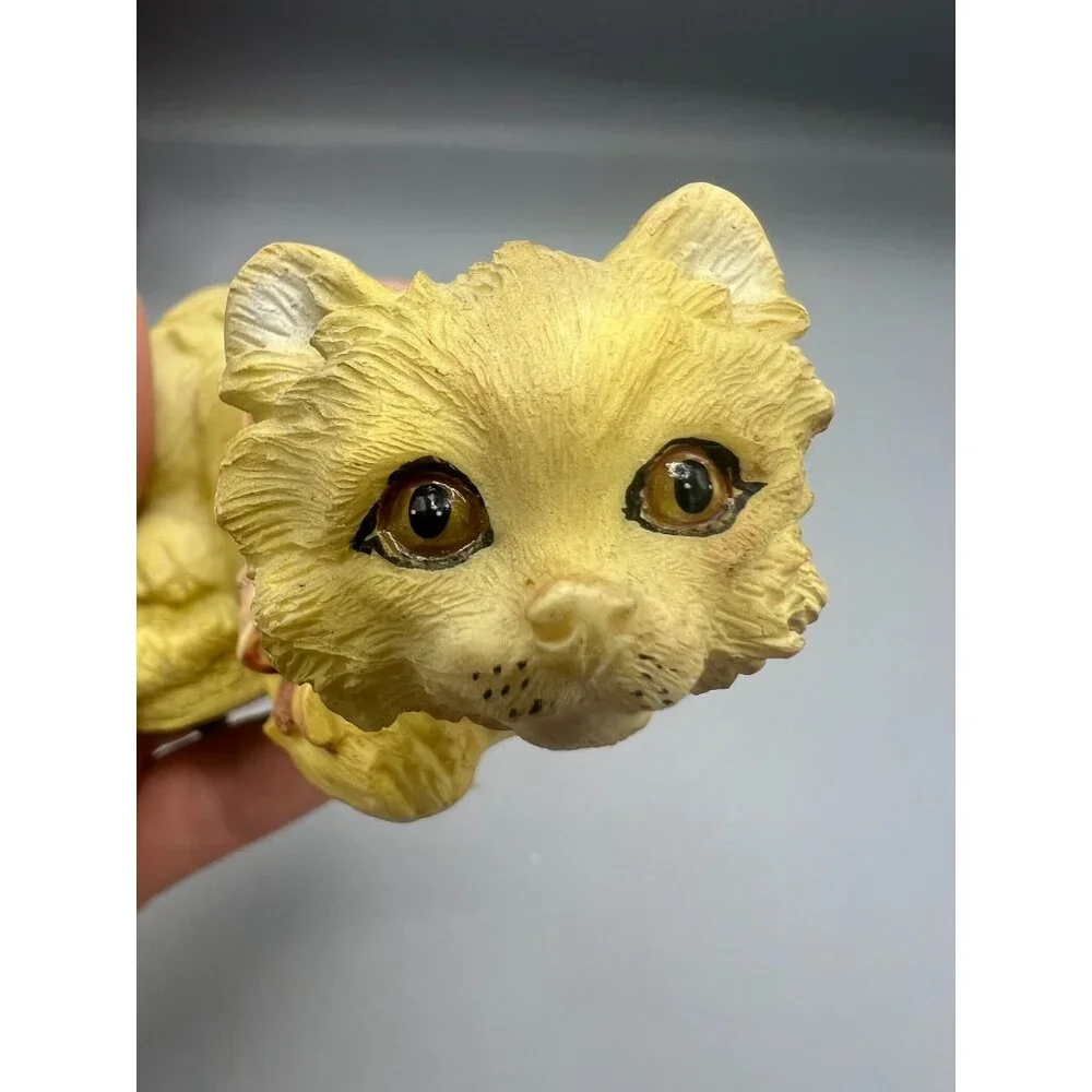 Rare VTG Yellow Cat Figurine Bobble Head With Bow Accent 4.5